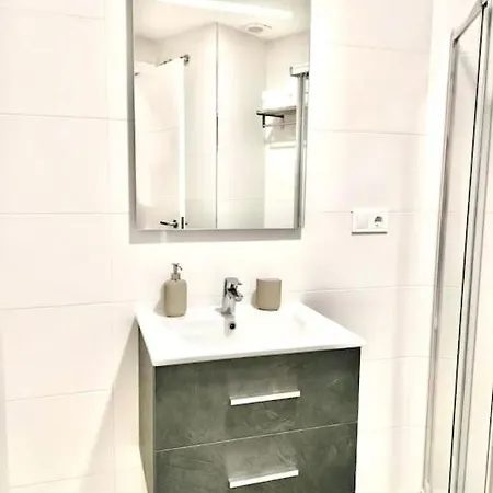New Studio, Terrace, Parking, And Pool By 10tosea * Fuengirola